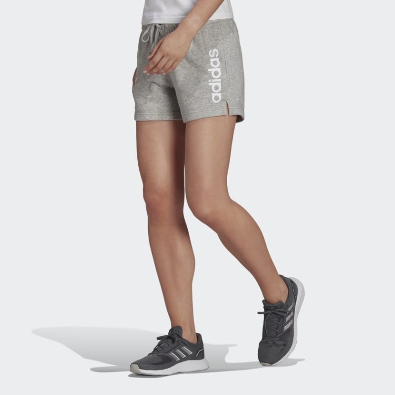 Pantalón Adidas Corto Essentials Slim Logo